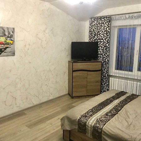 Апартаменти Економ Ιβανό-Φρανκίβσκ Εξωτερικό φωτογραφία